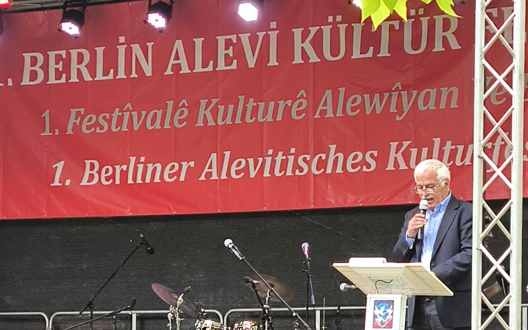 1. Berlin Alevi Kültür Festivali Coşkuyla Gerçekleştirildi